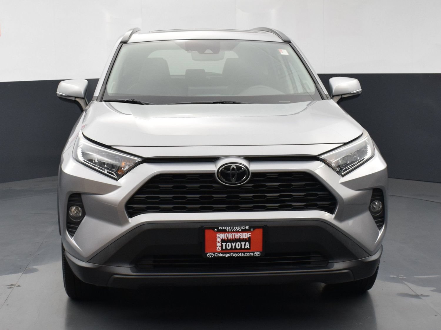 Used 2021 Toyota RAV4 XLE Premium AWD/4WD image 7