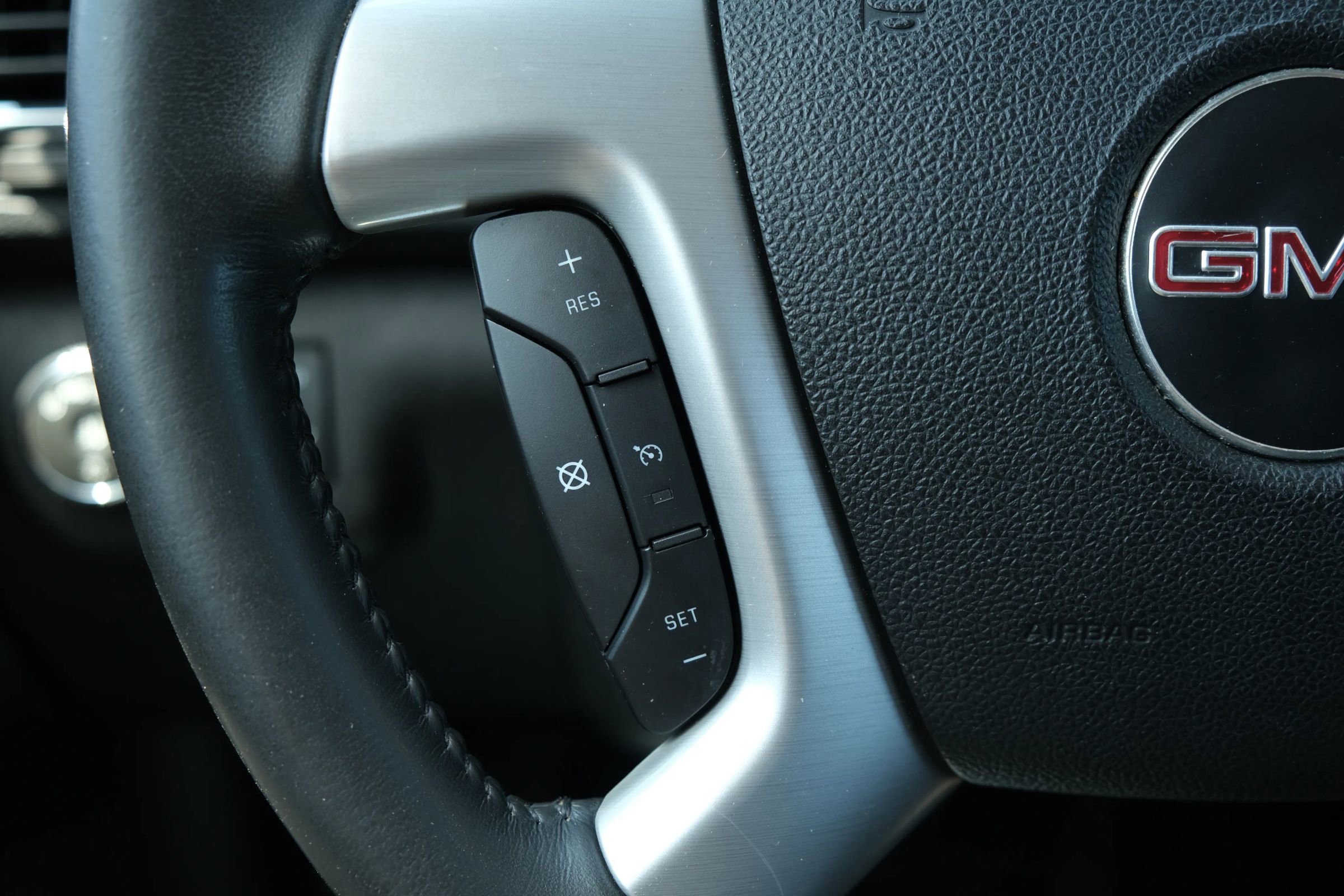 Used 2012 GMC Acadia SLT AWD/4WD image 19