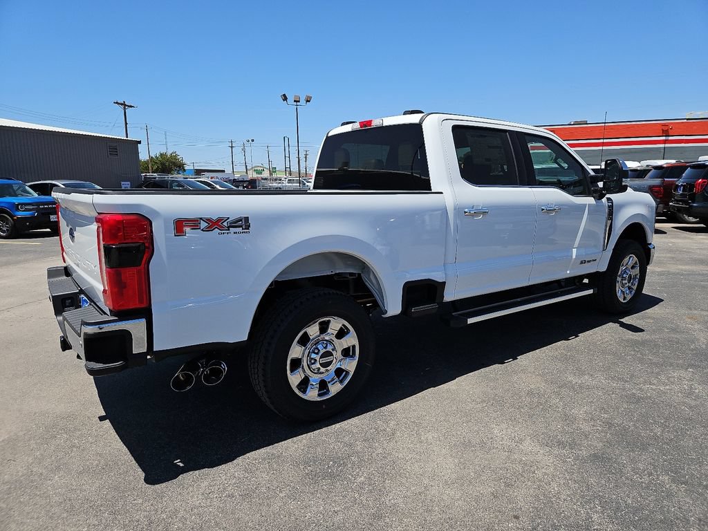 New 2026 Ford F250 Lariat w/ Chrome Package AWD/4WD image 13