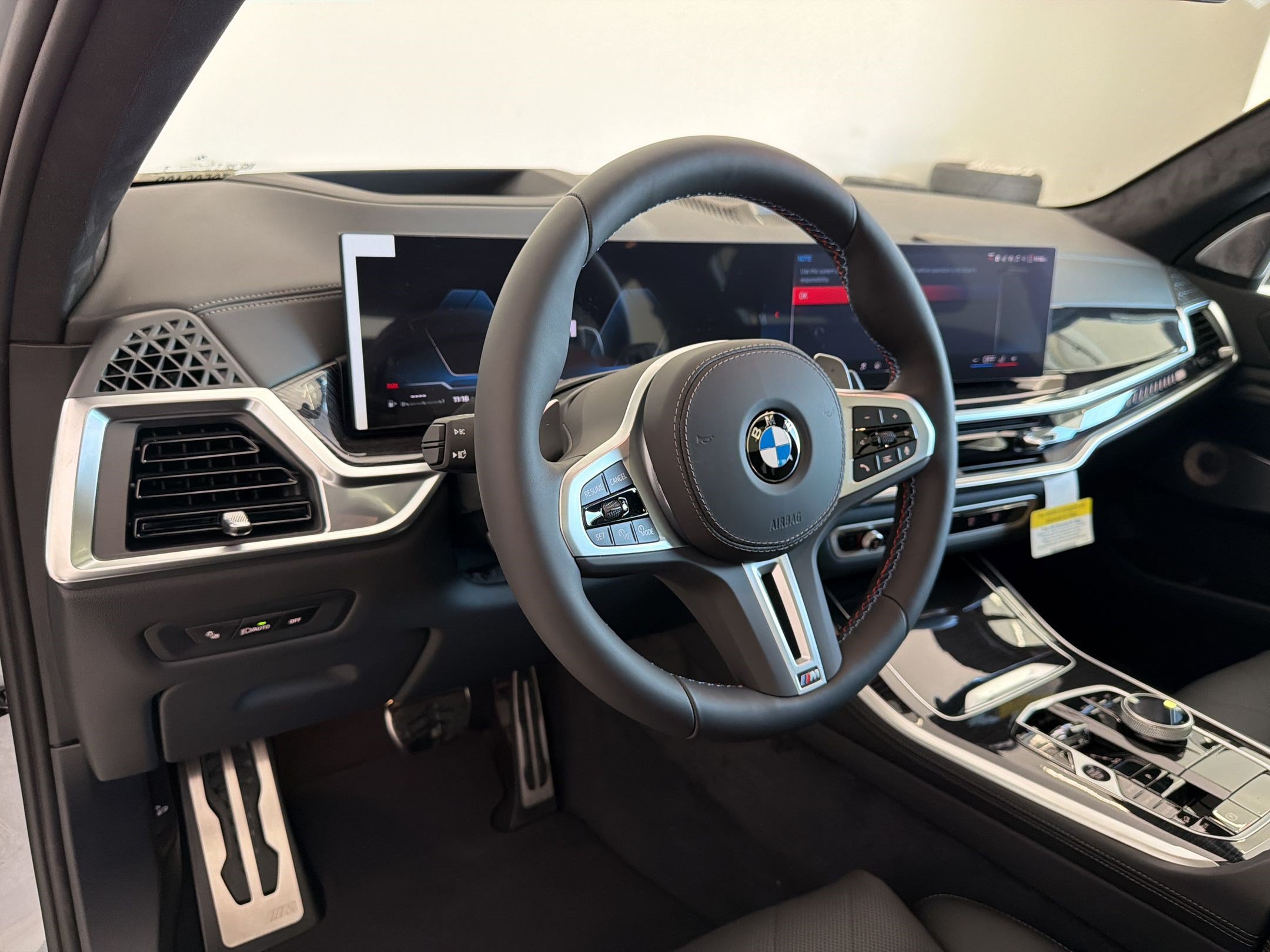 New 2026 BMW X5 M60i w/ Executive Package AWD/4WD image 4