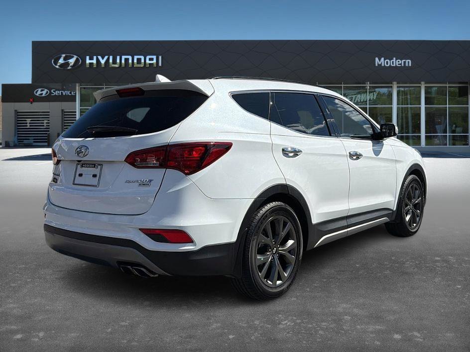 Used 2017 Hyundai Santa Fe Sport image 3