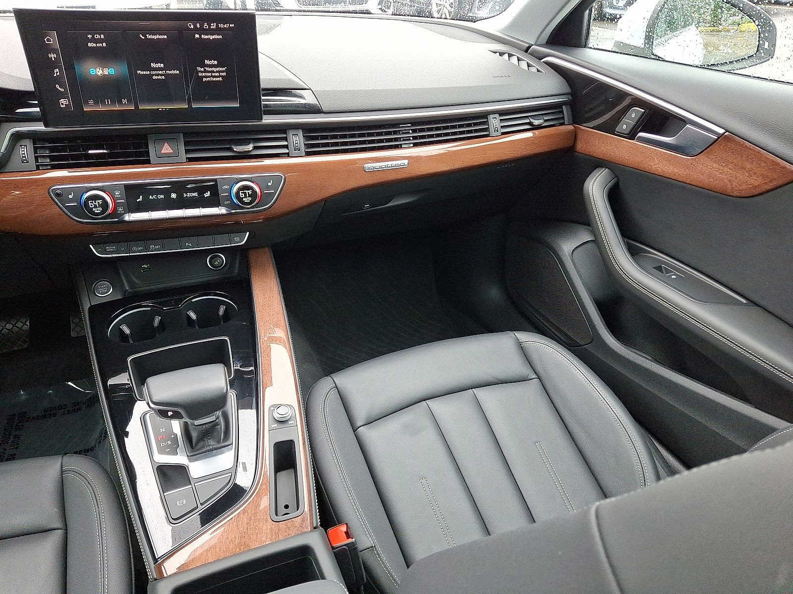 Used 2022 Audi A4 2.0T Premium Plus w/ Premium Plus Package AWD/4WD image 11