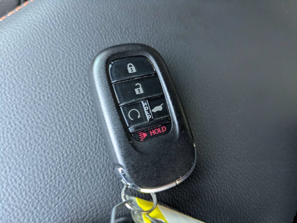 Used 2026 Honda CR-V Sport Touring image 32