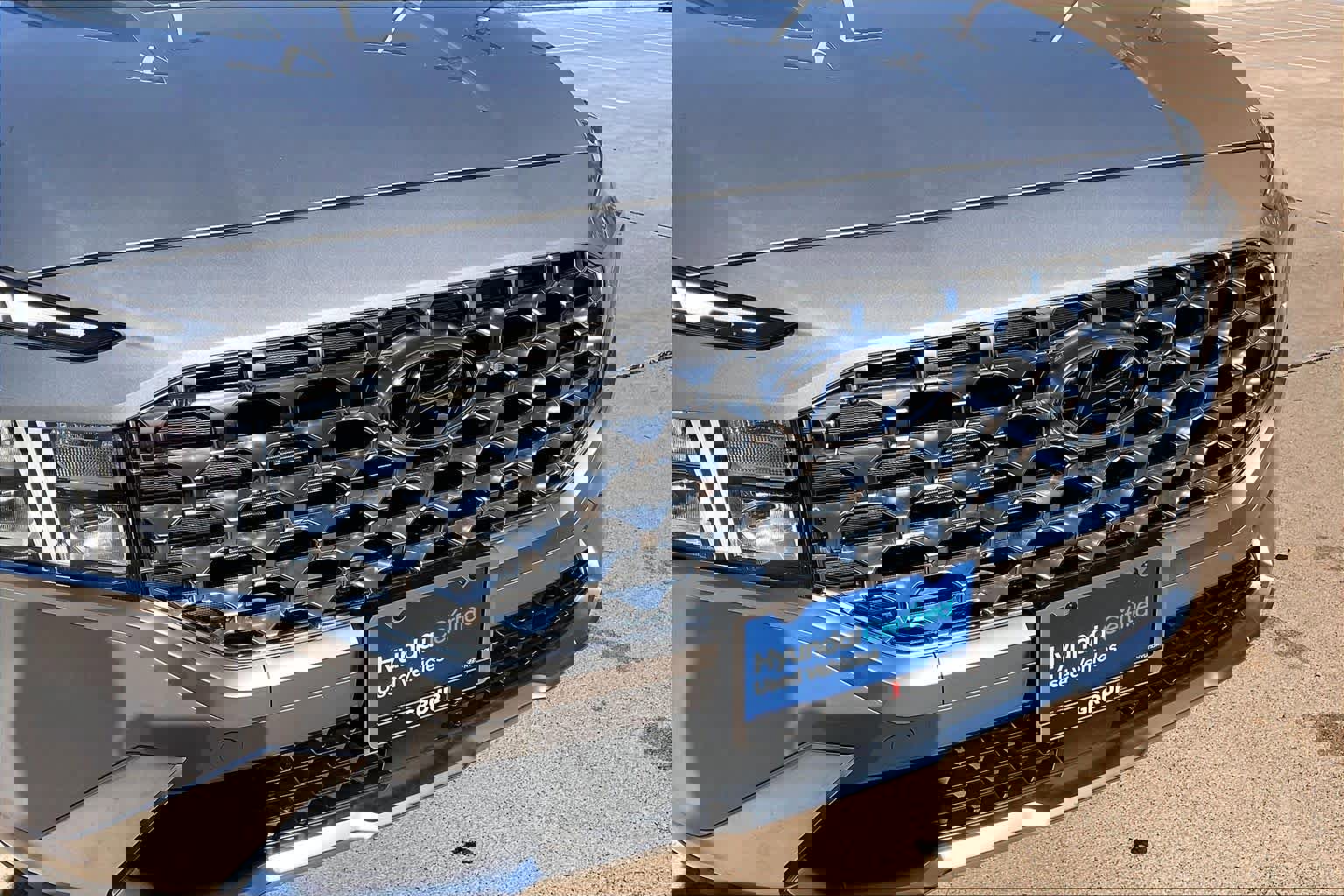 Certified 2022 Hyundai Santa Fe SEL Convenience w/ Cargo Package image 27