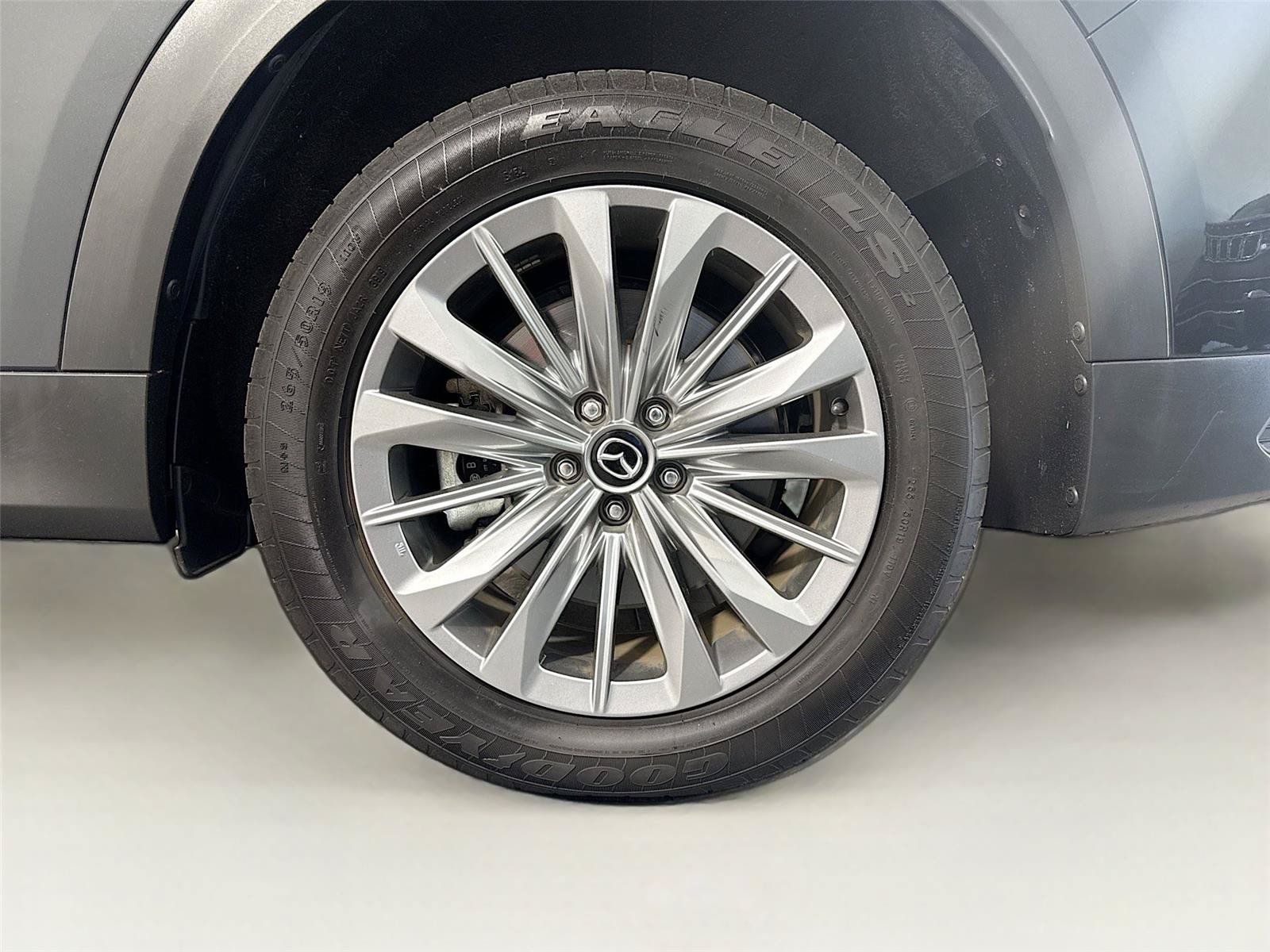 Used 2024 MAZDA CX-90 3.3 Turbo w/ Preferred Plus AWD/4WD image 12