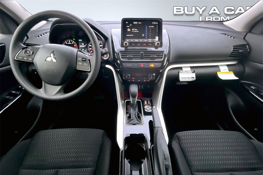 New 2026 Mitsubishi Eclipse Cross LE image 5