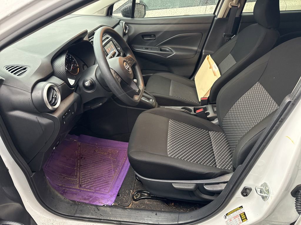 Used 2024 Nissan Versa S w/ S Plus Package image 5