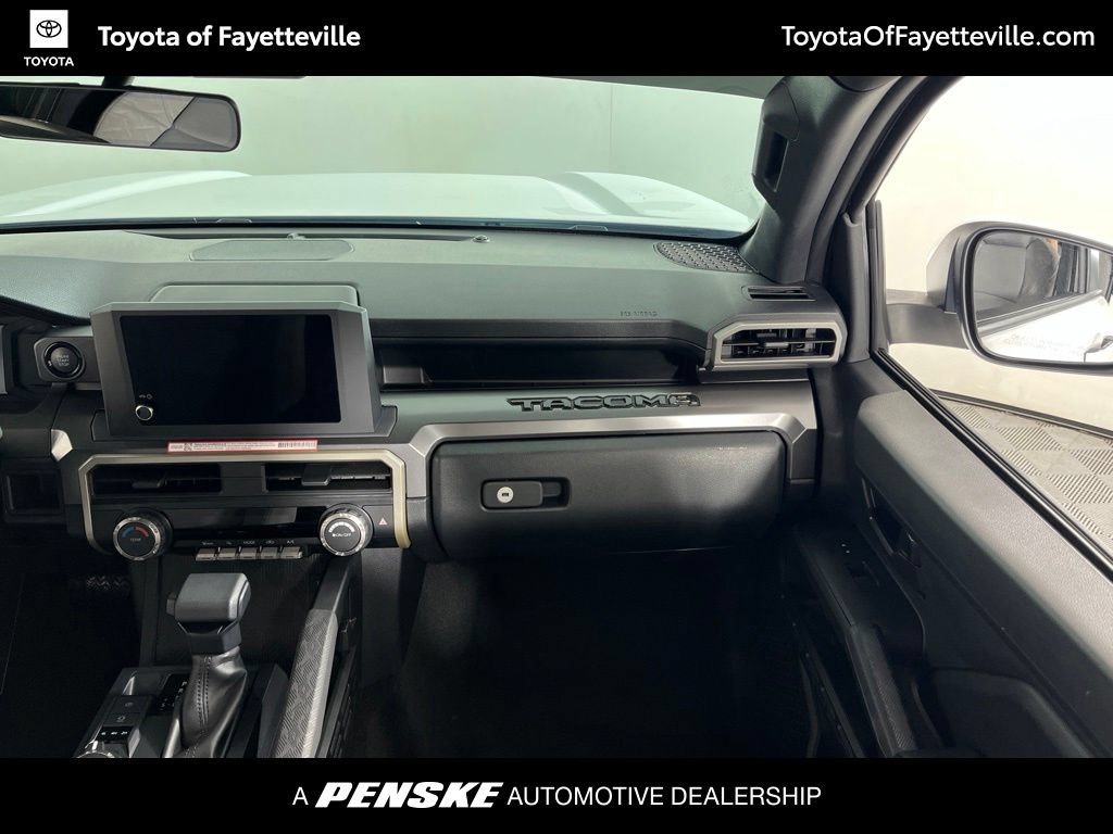 Certified 2026 Toyota Tacoma SR5 AWD/4WD image 19