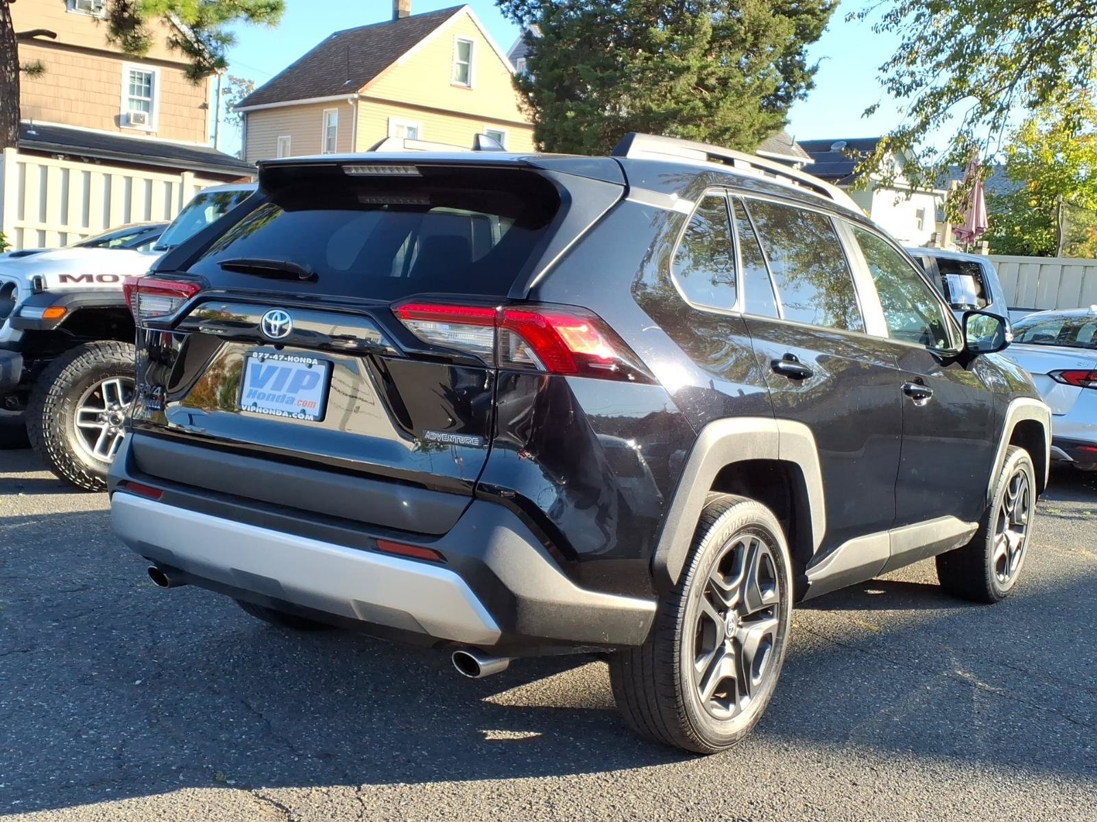 Used 2024 Toyota RAV4 Adventure AWD/4WD image 6