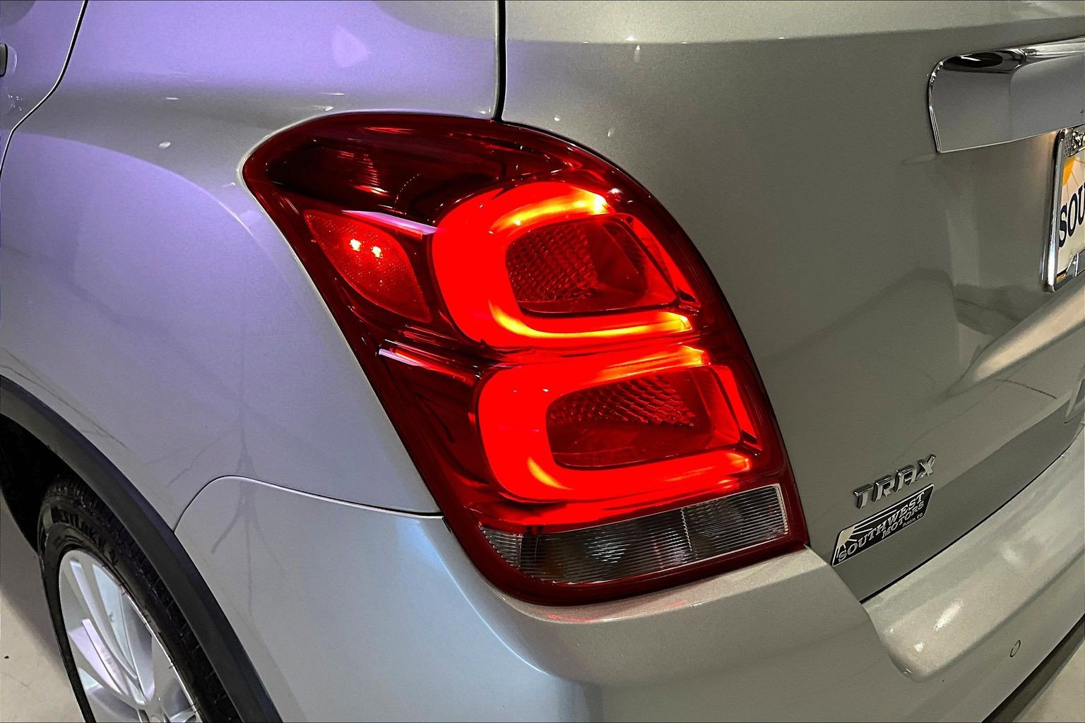 Used 2017 Chevrolet Trax Premier FWD image 22