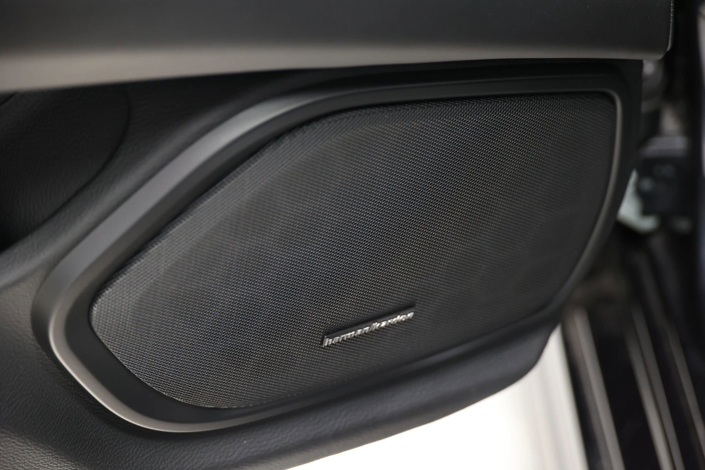 Used 2022 Maserati Quattroporte Trofeo image 53