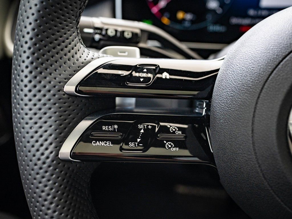 New 2026 Mercedes-Benz GLC 300 4MATIC image 25