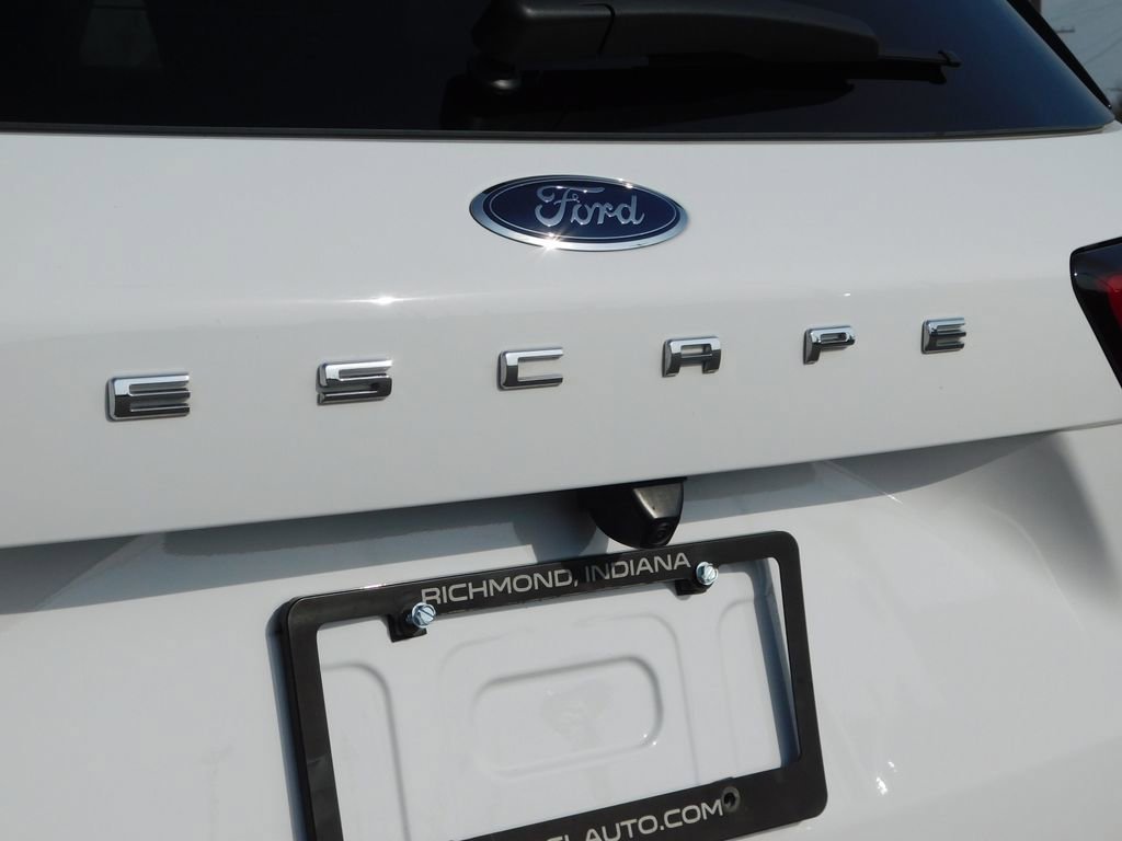 Used 2025 Ford Escape Active image 37