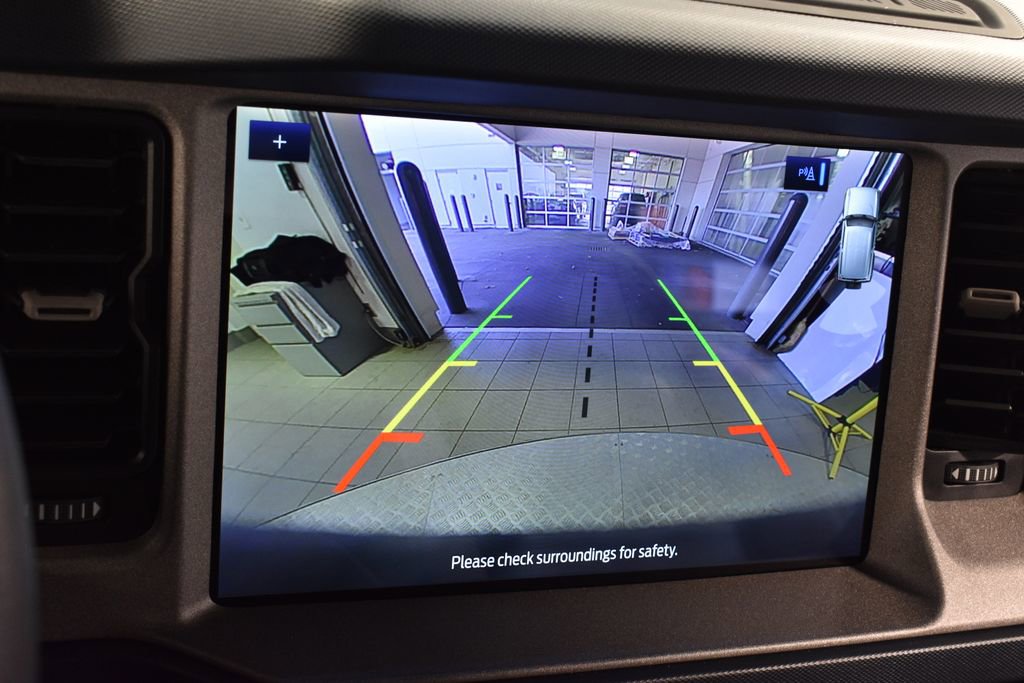 Used 2024 Ford Bronco Outer Banks image 23