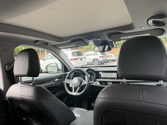 Used 2018 Alfa Romeo Stelvio Ti image 15