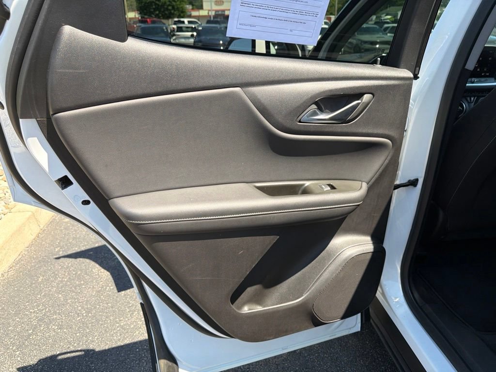 Used 2024 Chevrolet Blazer LT AWD/4WD image 18