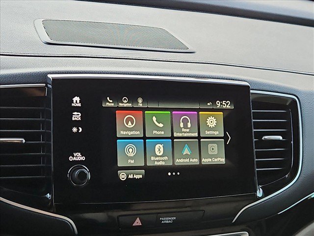 Used 2019 Honda Pilot Touring image 13