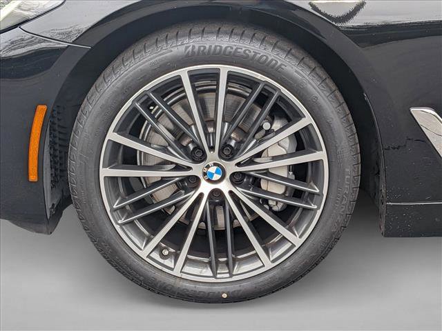 Certified 2023 BMW 530i w/ Premium Package image 24