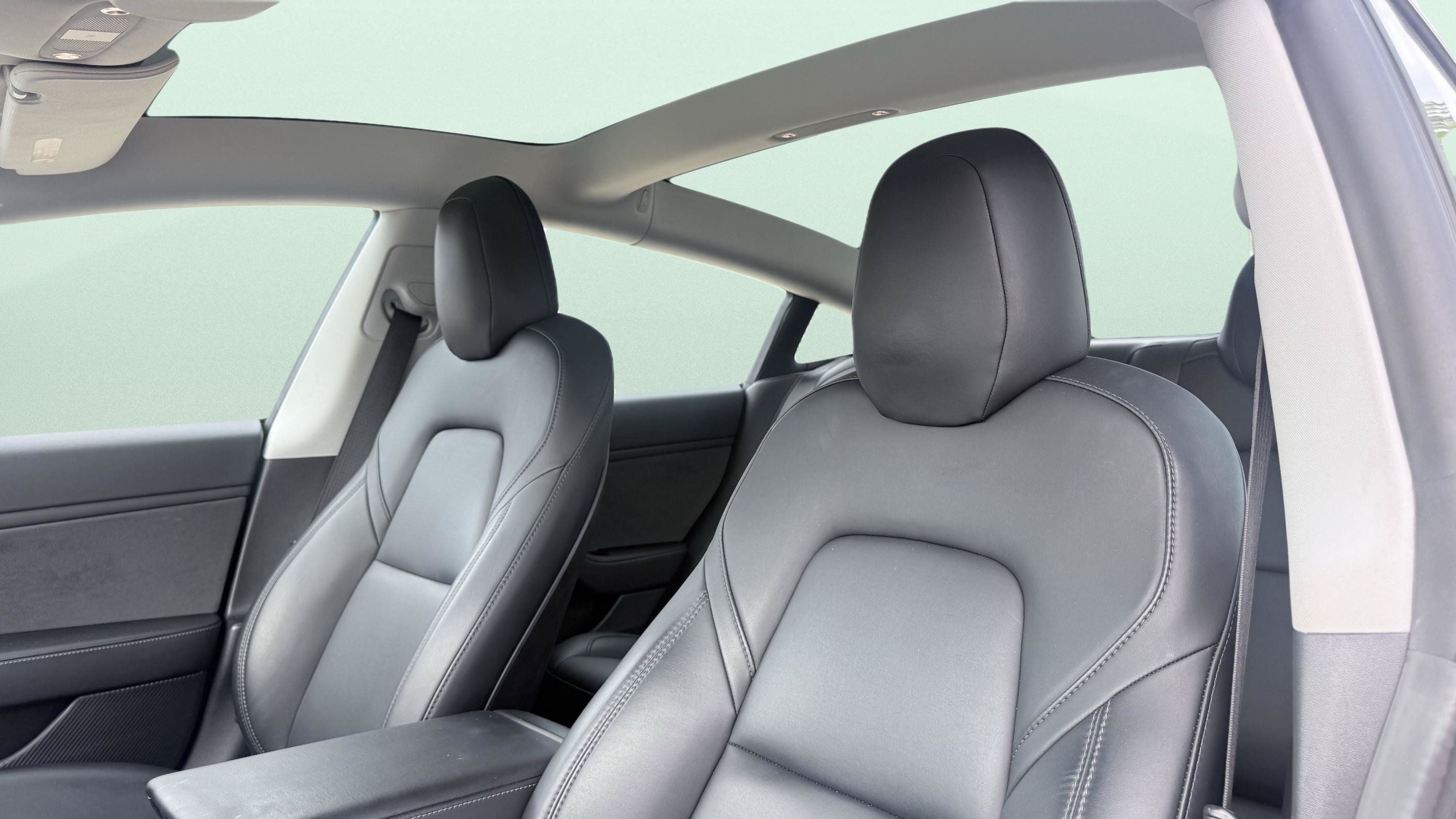 Used 2019 Tesla Model 3 Standard Range RWD image 22
