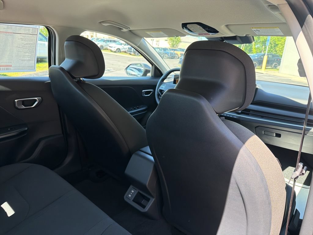 New 2026 Kia K4 FWD image 14