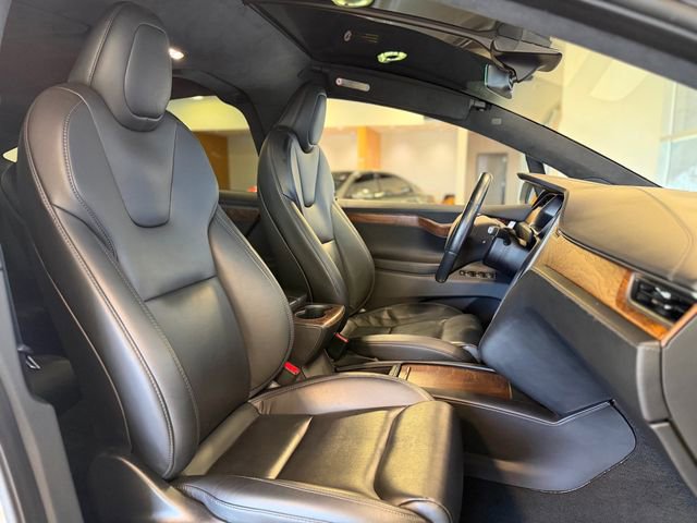 Used 2021 Tesla Model X Long Range image 26