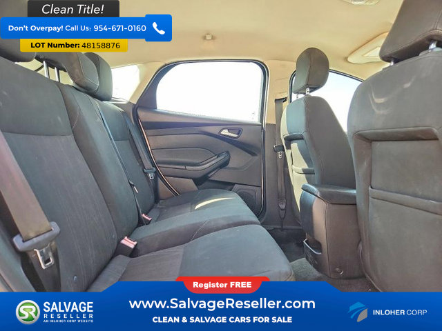 Used 2015 Ford Focus SE image 13