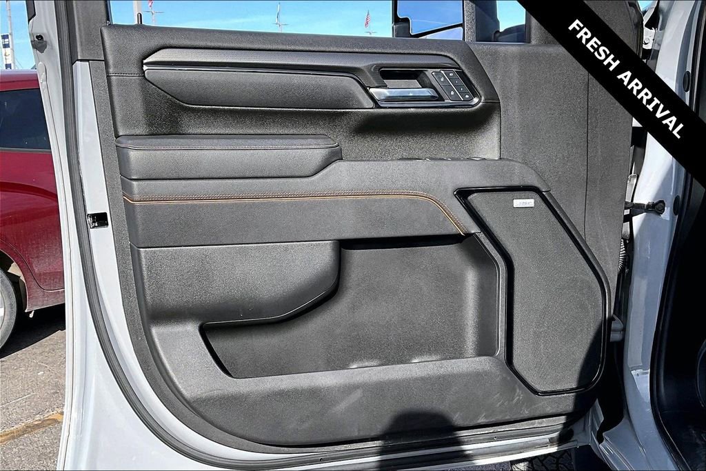 Used 2025 GMC Sierra 2500 AT4 w/ AT4 Premium Plus Package image 20