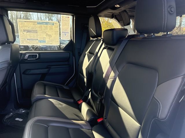 New 2025 Ford Bronco Outer Banks AWD/4WD image 19
