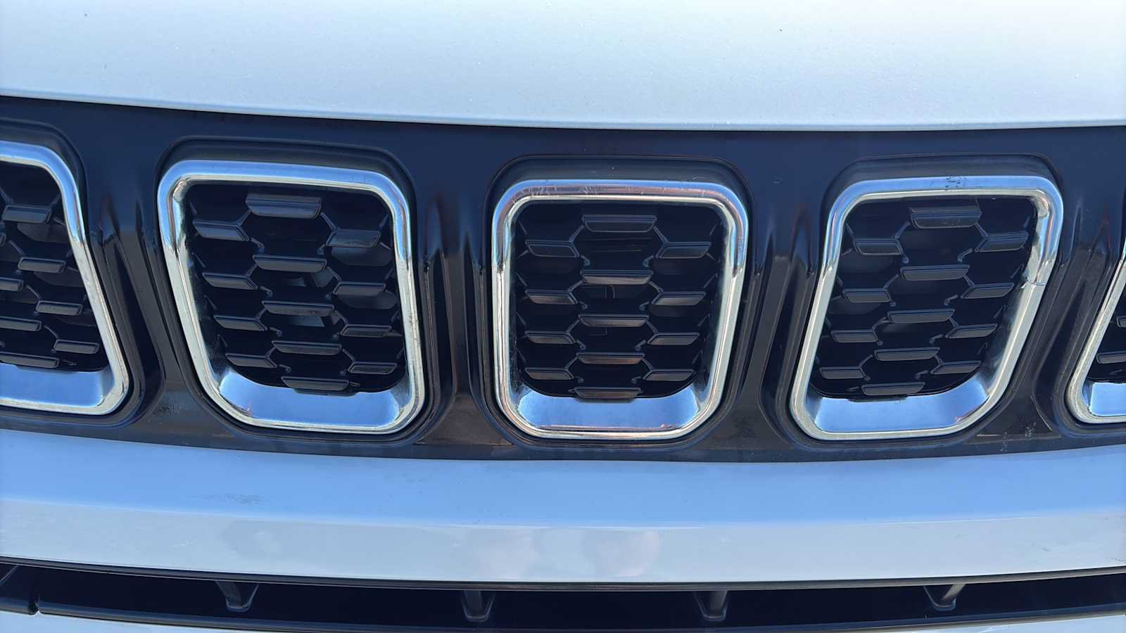 Used 2026 Jeep Compass Limited AWD/4WD image 26