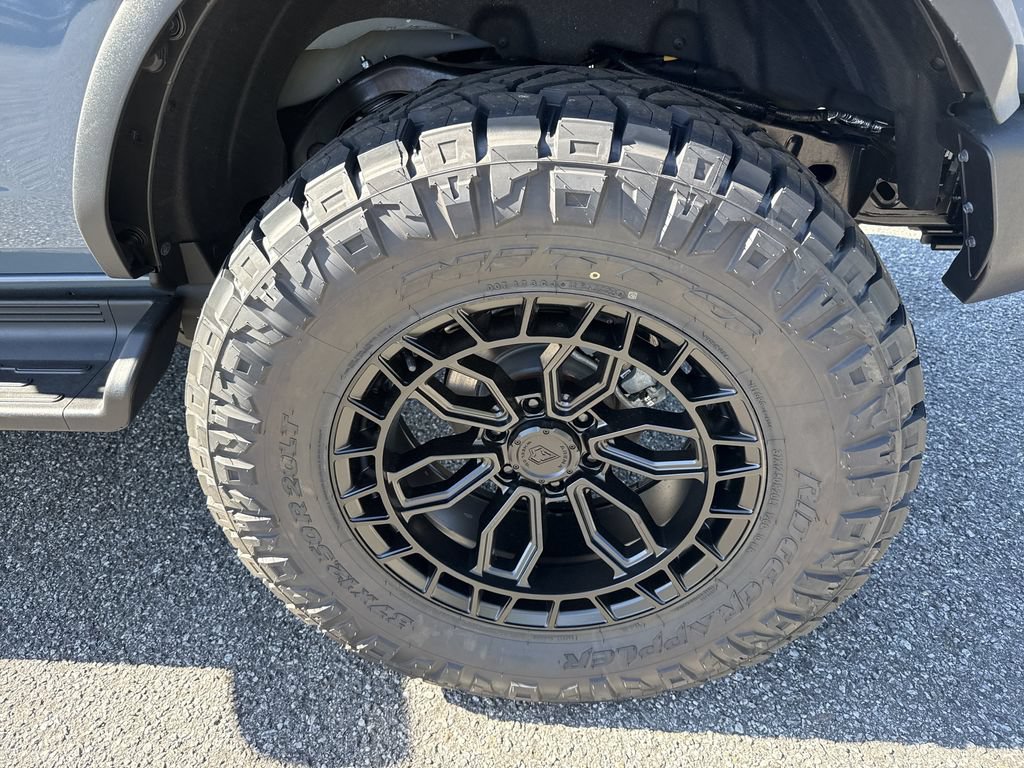 New 2025 Ford Bronco Outer Banks w/ Sasquatch Package AWD/4WD image 20