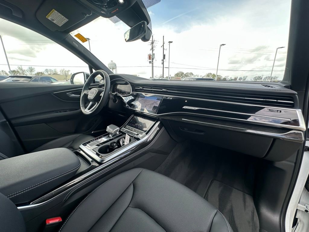 Certified 2025 Audi Q7 3.0T Premium Plus w/ Premium Plus Package image 31