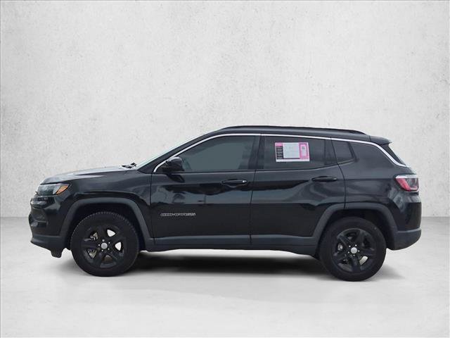 Used 2023 Jeep Compass Latitude AWD/4WD image 9