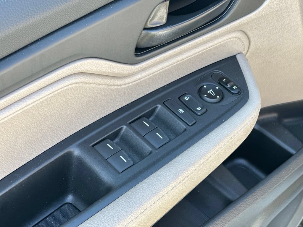 Used 2020 Honda Odyssey EX image 17