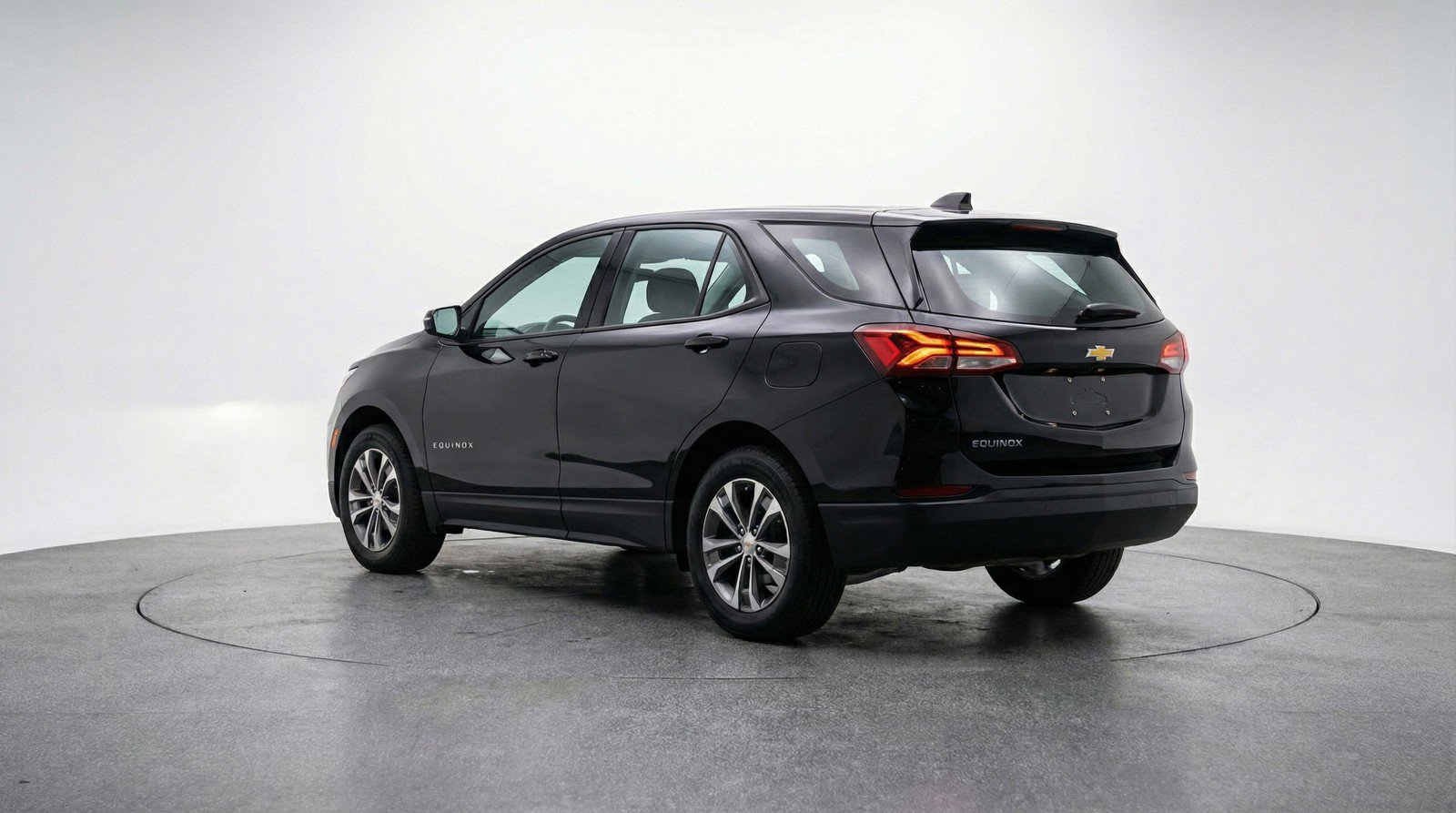 Used 2025 Chevrolet Equinox LT image 6