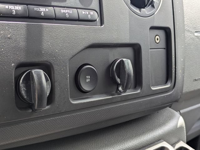 Used 2014 Ford E-350 and Econoline 350 XLT RWD image 22