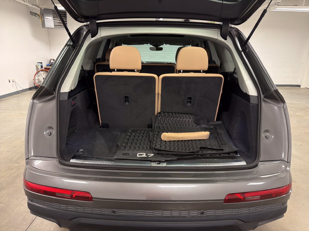 Used 2025 Audi Q7 2.0T Premium Plus AWD/4WD image 16