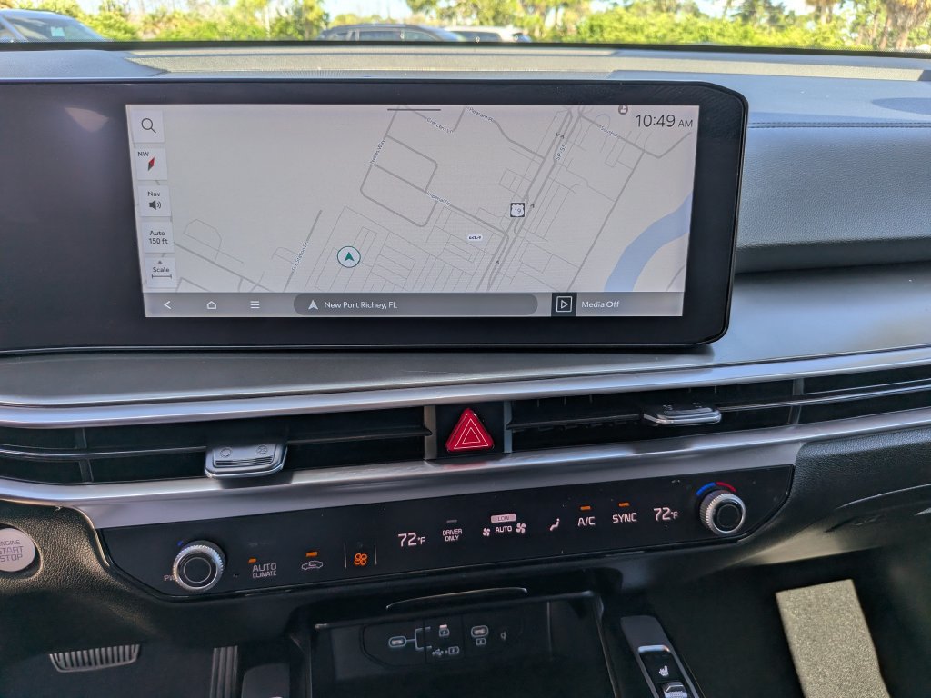 Certified 2025 Kia Sorento EX FWD image 26