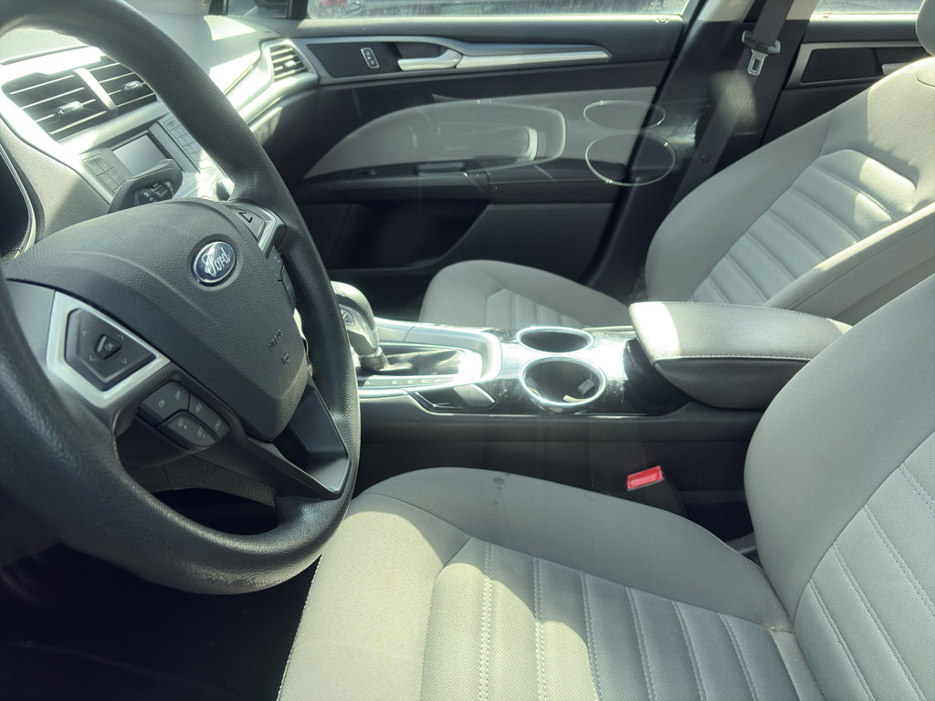 Used 2013 Ford Fusion S FWD image 5