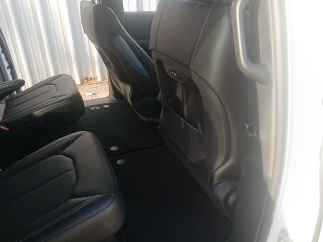 New 2026 Chrysler Pacifica Select image 25