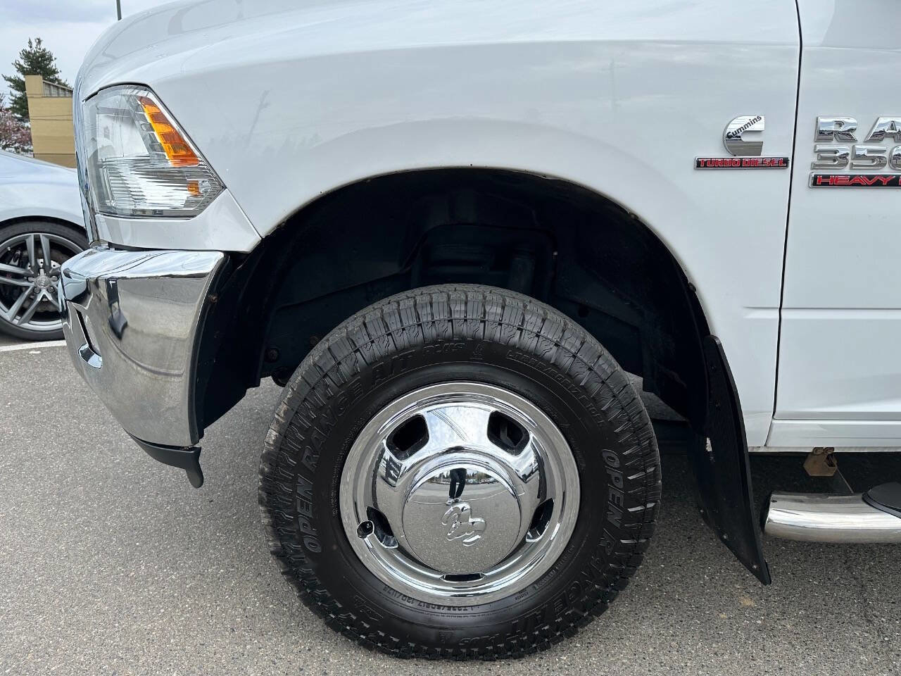 Used 2018 RAM 3500 Big Horn AWD/4WD image 16