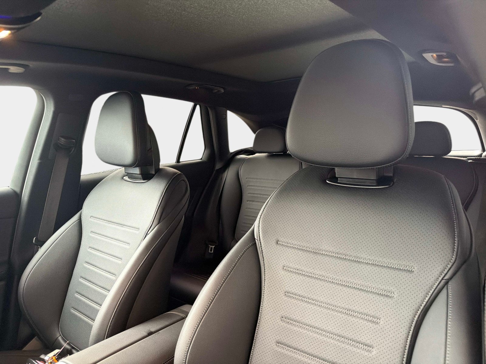 Certified 2026 Mercedes-Benz GLC 300 image 19