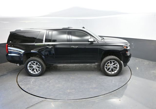 Used 2020 Chevrolet Suburban Premier AWD/4WD image 54