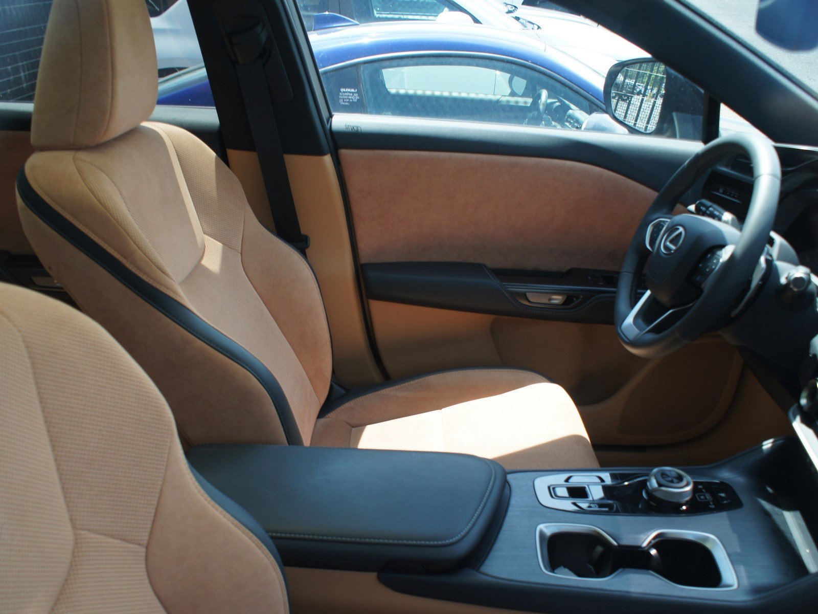 Used 2024 Lexus RZ 450e Premium w/ Cold Area Package AWD/4WD image 5