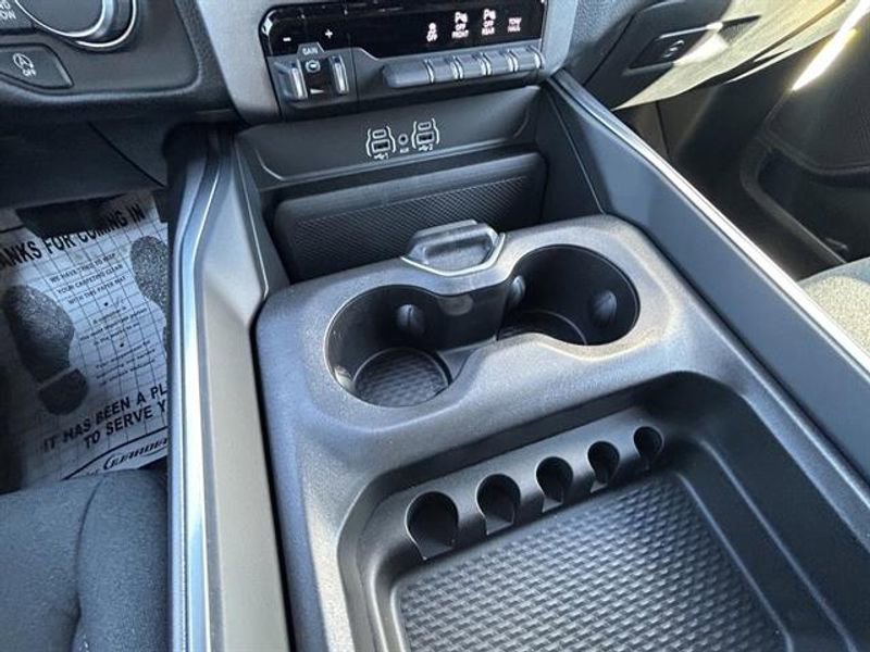 New 2026 RAM 1500 Big Horn image 20