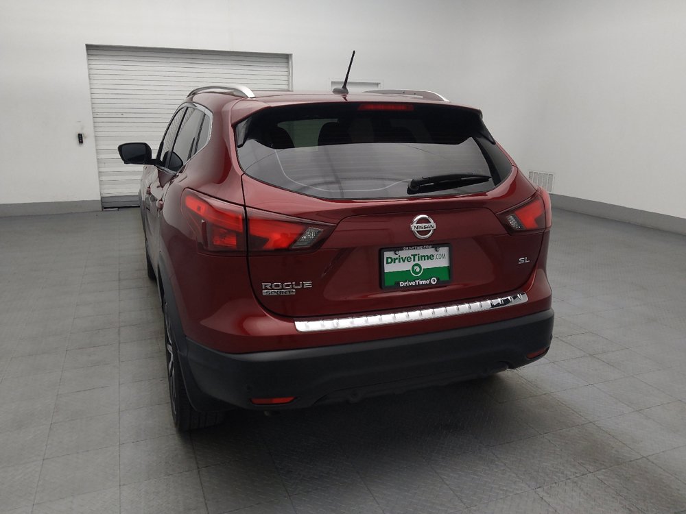 Used 2019 Nissan Rogue Sport SL FWD image 6