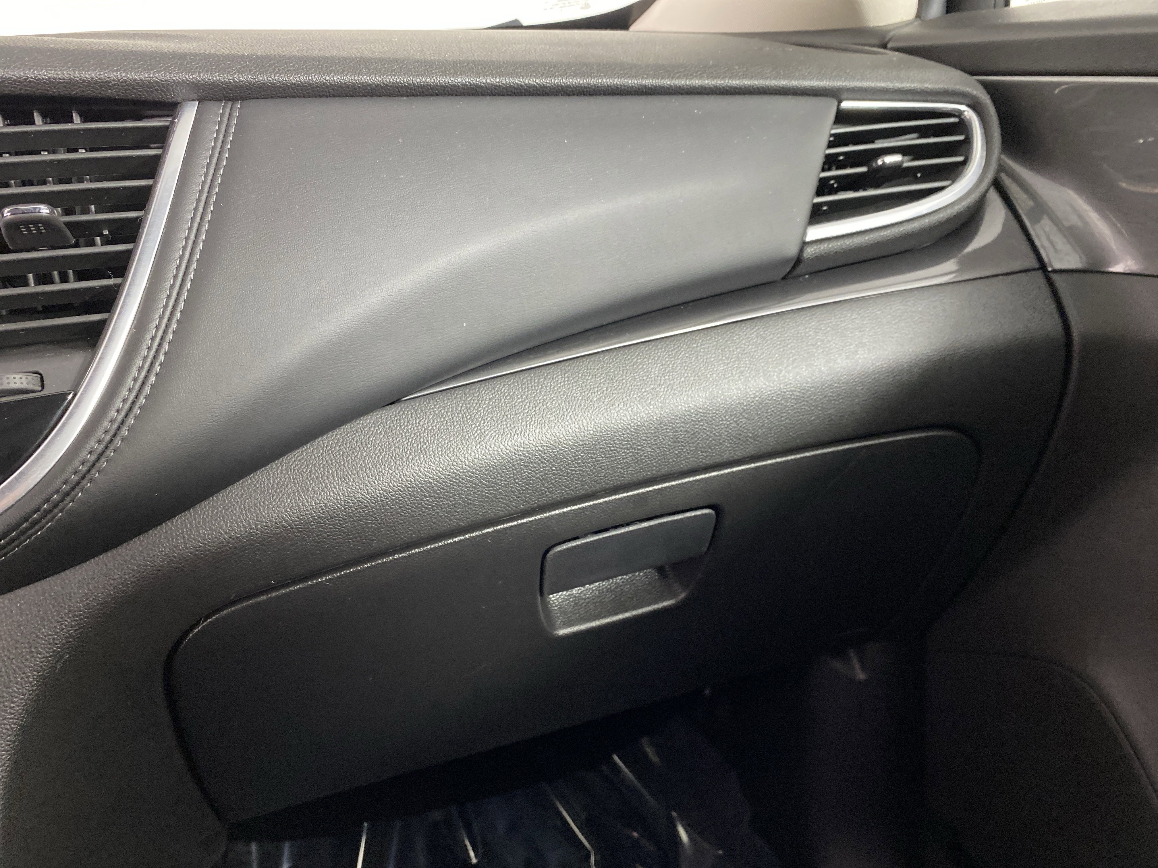Used 2018 Buick Encore Preferred image 30
