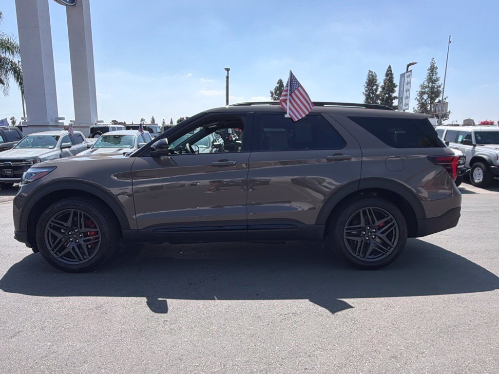New 2026 Ford Explorer ST w/ Sun And Sound Package RWD image 6