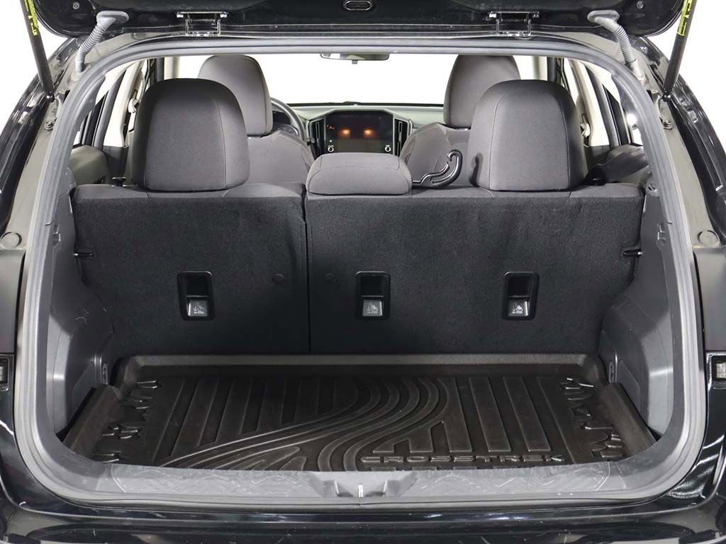 Used 2025 Subaru Crosstrek 2.0i Premium image 19