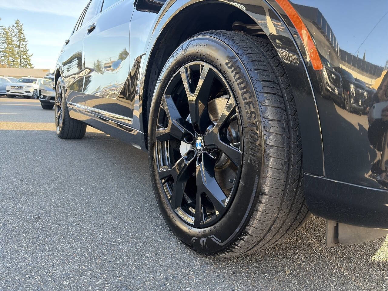 Used 2020 BMW X7 xDrive40i w/ Premium Package image 14