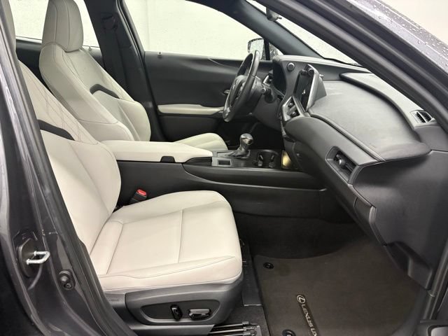 Used 2023 Lexus UX 250h FWD w/ Accessory Package (Z1) image 36